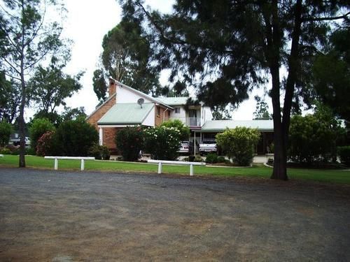 Park House Motor Inn Oakey Екстериор снимка